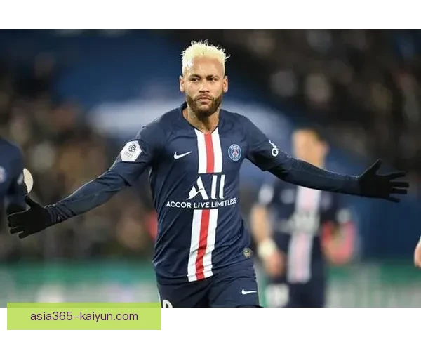 内马尔在欧冠决赛中的精彩进球状态回暖，值得关注